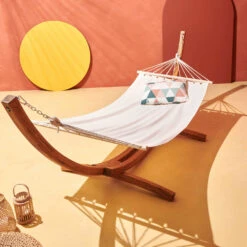 Hamac Sur Pied En Bois Blanc 13 Hamac Sur Pied En Bois Blanc -Promos Le Jardin Vivant Magasin 18d81285b9f0185e