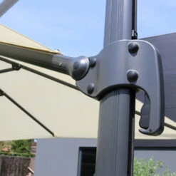 Parasol Déporté Carré 3 X 3m En Aluminium écru -Promos Le Jardin Vivant Magasin 52a328005cd5e908