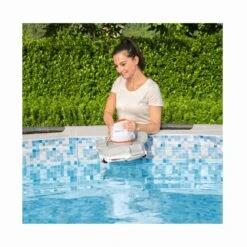 Robot Aspirateur Autonome Flowclear Aquaglide Pour Piscines à Fond Plat Jusqu'à 20m² 11 Robot Aspirateur Autonome Flowclear Aquaglide Pour Piscines à Fond Plat Jusqu'à 20m² -Promos Le Jardin Vivant Magasin 6446dce81c9d94.40500707