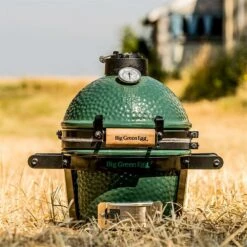 BIG GREEN EGG - MiniMax Kamado Avec Panier -Promos Le Jardin Vivant Magasin 644aceaa7255d0.30058334