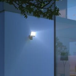 STEINEL Projecteur à Capteur D'extérieur Xled Cam 1 Noir 11 STEINEL Projecteur à Capteur D'extérieur Xled Cam 1 Noir -Promos Le Jardin Vivant Magasin 645e86fede5f21.86528981