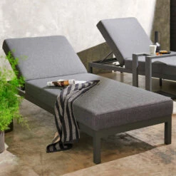 Lot De 2 Bains De Soleil Avec Tablettes En Aluminium Gris 13 Lot De 2 Bains De Soleil Avec Tablettes En Aluminium Gris -Promos Le Jardin Vivant Magasin 646e0121425148.75824922