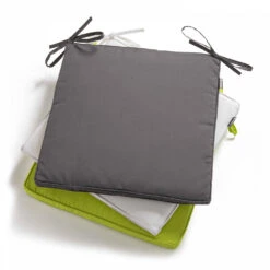 Lot De 4 Galettes De Chaise Polyester Gris 40x40x3 Cm 12 Lot De 4 Galettes De Chaise Polyester Gris 40x40x3 Cm -Promos Le Jardin Vivant Magasin 648865a398d9a4.68378049