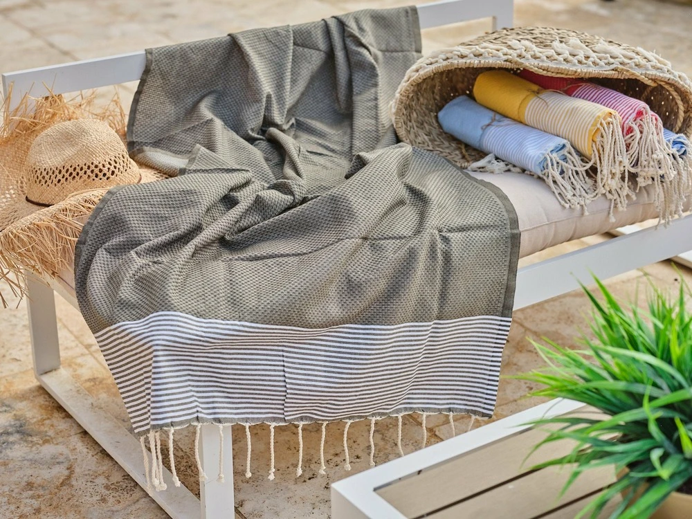 Fouta En Coton Tissage Nid D'abeille Ziwane 100x200cm Gris Foncé 4 Fouta En Coton Tissage Nid D'abeille Ziwane 100x200cm Gris Foncé – Image 2