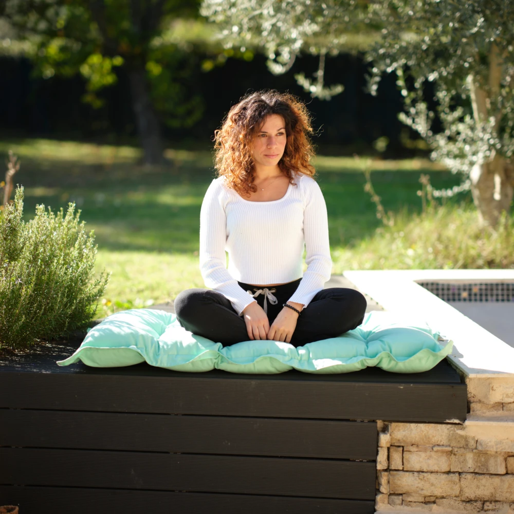 Coussin Capitonné Confort Intérieur Extérieur 120x60cm - Vert Mint 4 Coussin Capitonné Confort Intérieur Extérieur 120x60cm - Vert Mint – Image 2