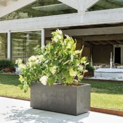 Pot Rectangle Millenium En Plastique Anthracite L.79 X P.39,5 X H.39cm 10 Pot Rectangle Millenium En Plastique Anthracite L.79 X P.39,5 X H.39cm -Promos Le Jardin Vivant Magasin 694239 007