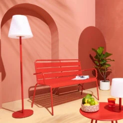 Lampadaire En Acier Rouge -Promos Le Jardin Vivant Magasin a7a83239889cf5a2