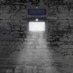 Lot De 4 Appliques Solaire Led Mural -Promos Le Jardin Vivant Magasin b5ffe0928744a1a3