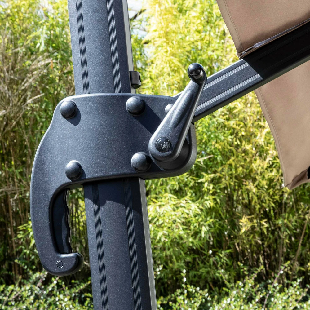 Parasol Déporté 3x3m Et 4 Dalles à Remplir Aluminium Taupe 6 Parasol Déporté 3x3m Et 4 Dalles à Remplir Aluminium Taupe – Image 4